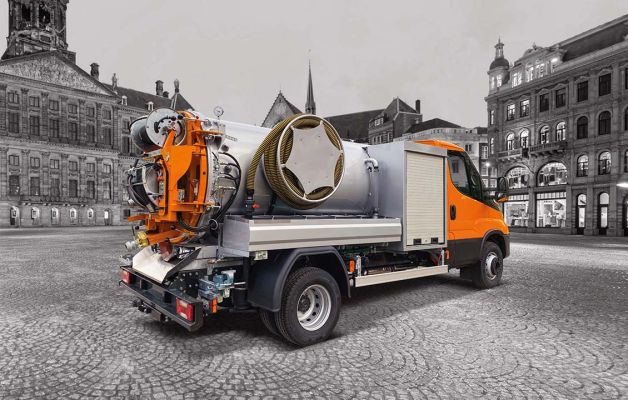 Compact sewer cleaning combi 3000