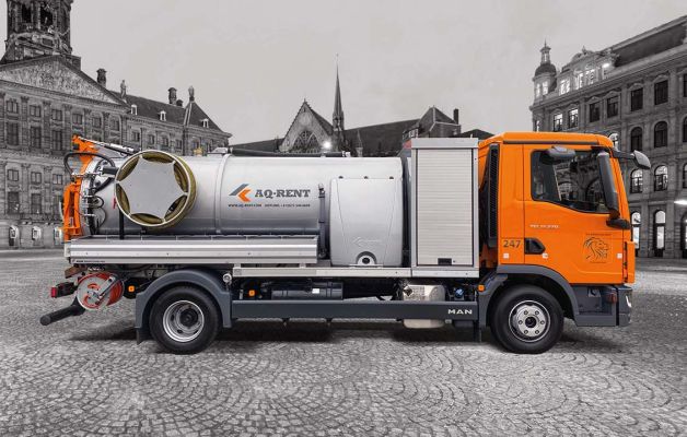 Compact sewer cleaning combi 4000